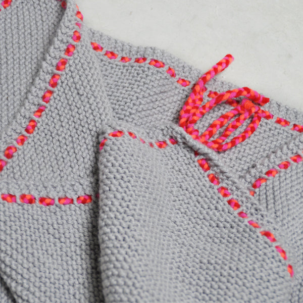 Merino aran babydekentje — gemaakt met Breipatroon Merino Aran babydeken