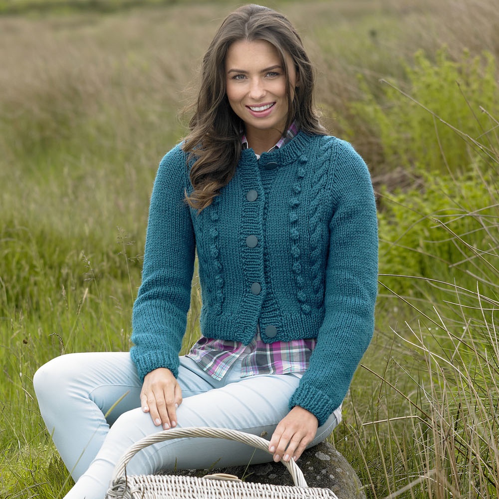 Breipatroon Stylecraft Life Chunky No. 9048 Cardigan