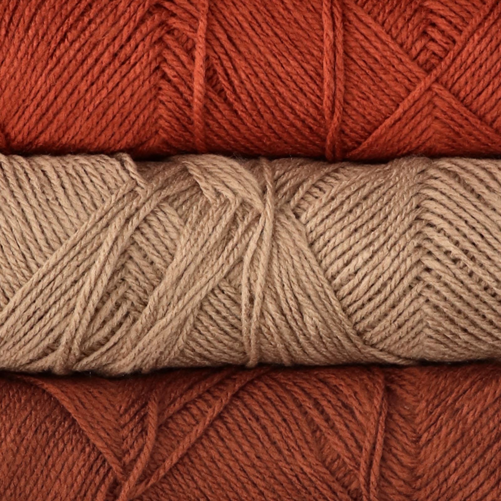 Budgetyarn Acrylic DK 026 Satay (3)