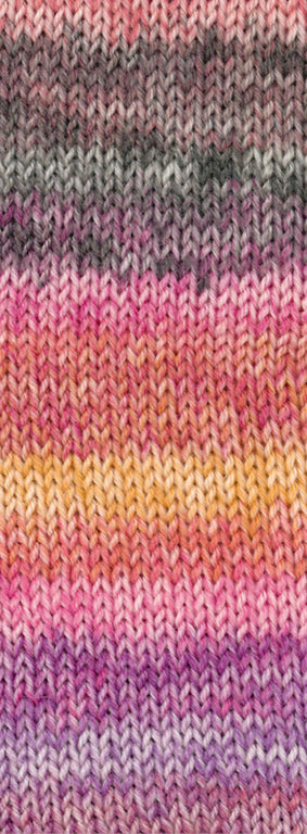 Lana Grossa Cosy Socks Dream 257 Roodviolet / Pruim / Lila / Terracotta / Donker- / Middelgrijs / Roze / Saffraangeel - sfeerfoto van het multicolour sokkengaren