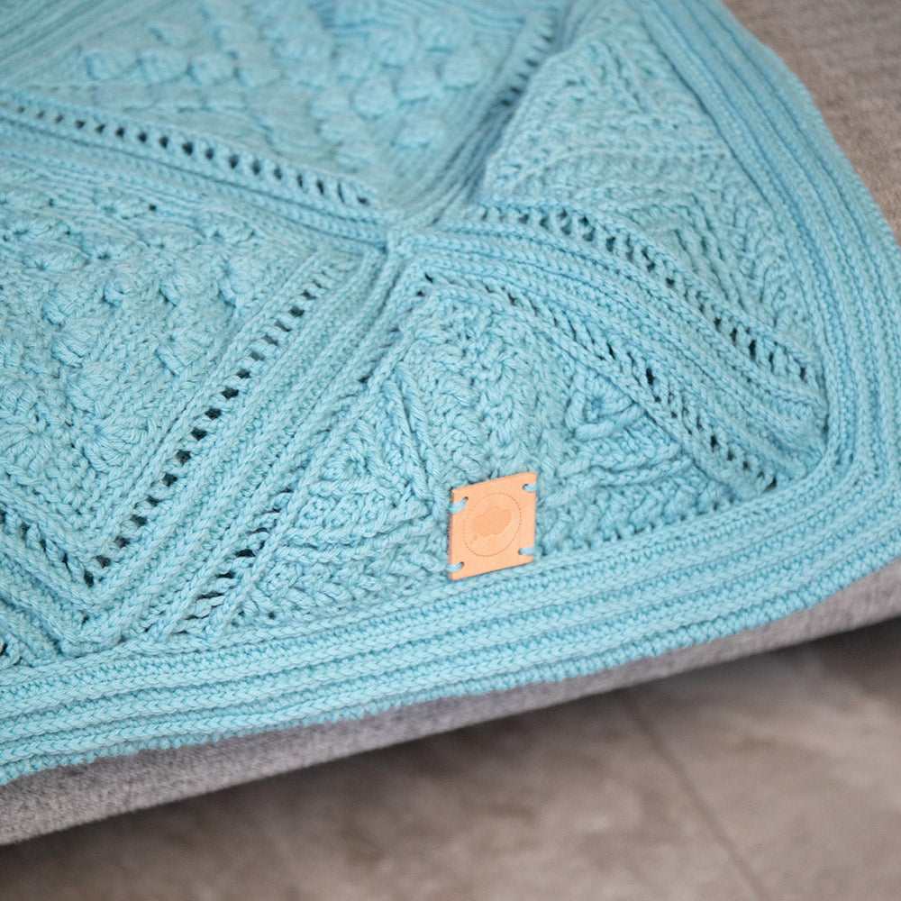 Glass — gemaakt met Droomdeken 8.0 CAL (haken) Yarn and Colors Amazing