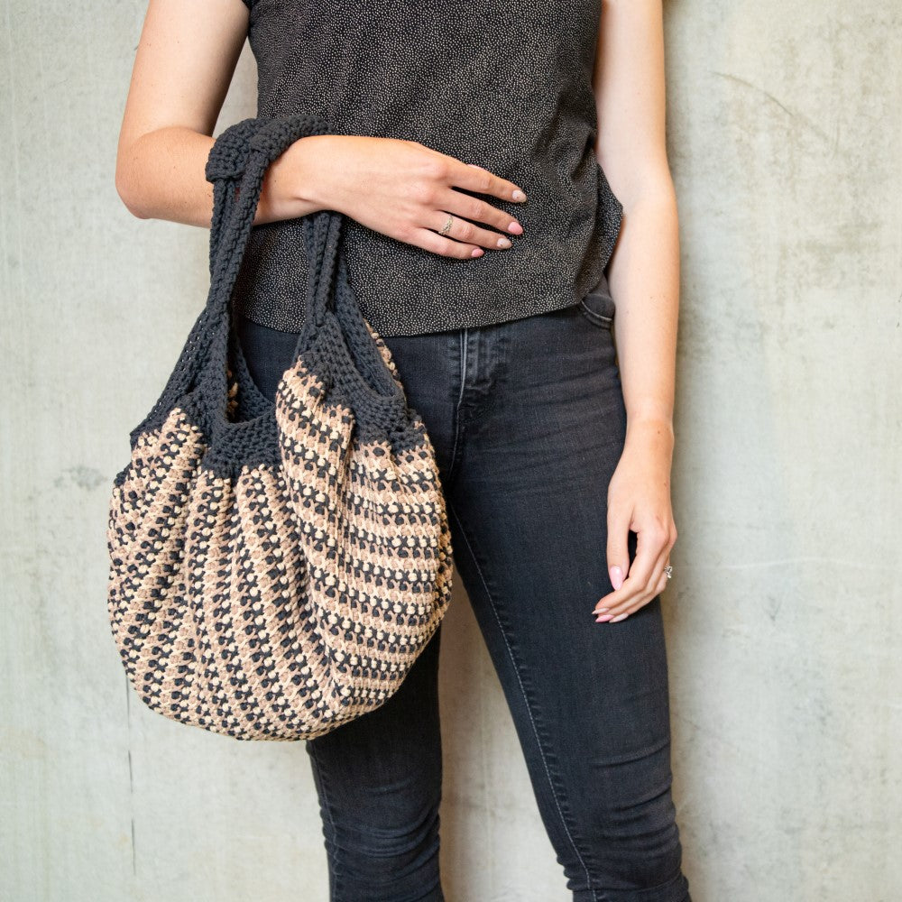 Ramonatas — gemaakt met Haakpakket Reversible Barley Bag