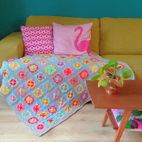 Haakpatroon Acrylic Power Flower Deken (2)