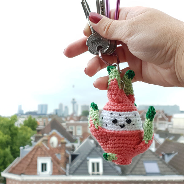 Haakpatroon Baby Pitaja Sleutelhanger (2)