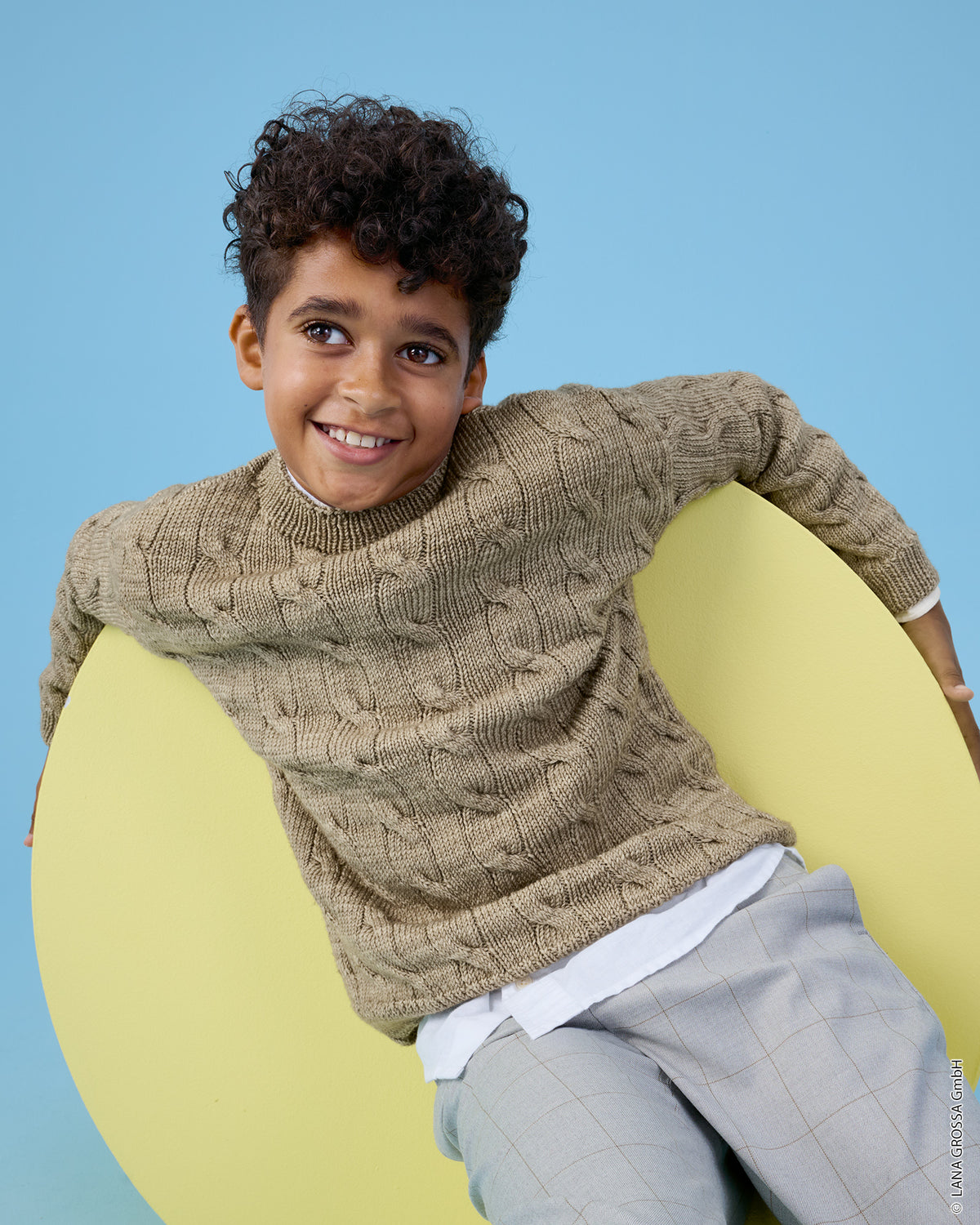 Lana Grossa Kids Nr. 15 model 17 - trui met Cool Wool Big Vintage - sfeerfoto 4