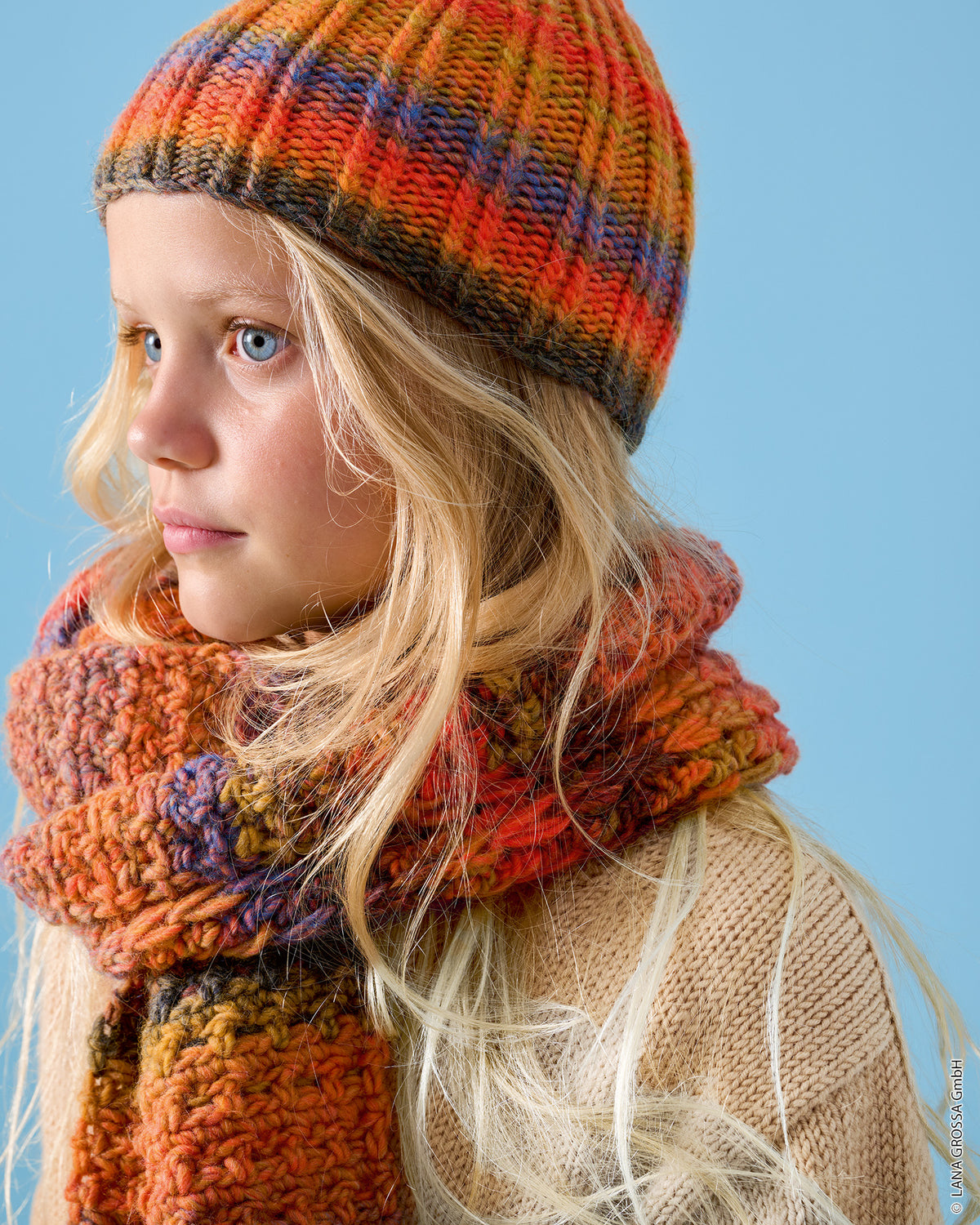 Lana Grossa Kids Nr. 15 model 21 - vest met Cool Wool Big - sfeerfoto 7