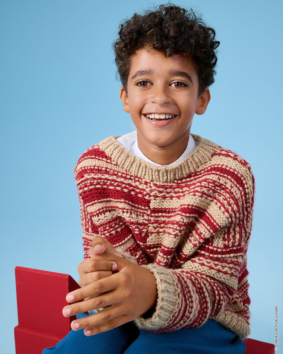 Lana Grossa Kids Nr. 15 model 3 - trui met Cool Merino Big - sfeerfoto 4