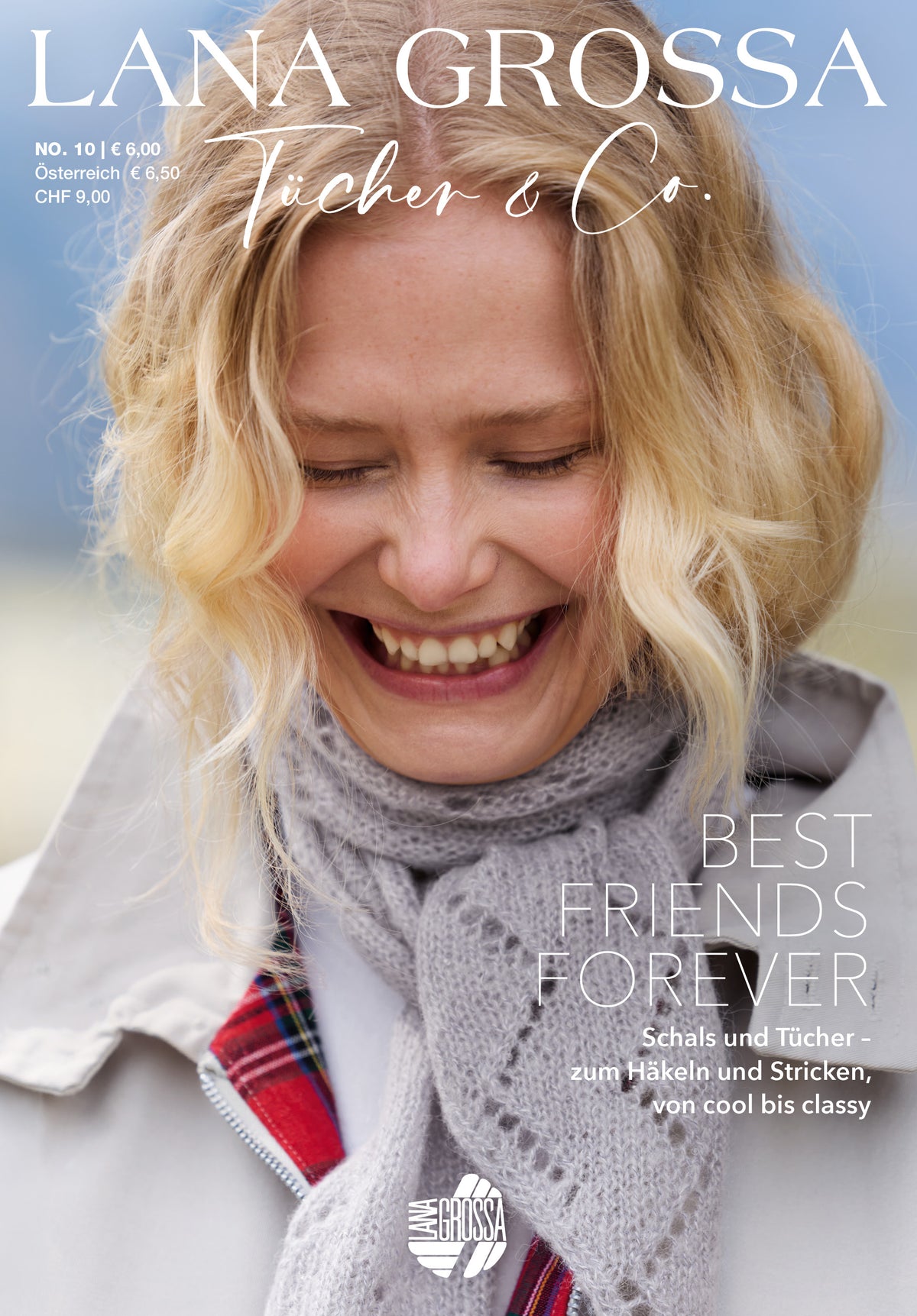 Lana Grossa Doeken & Co Nr. 10 - cover met vrouw en grijze gebreide sjaal