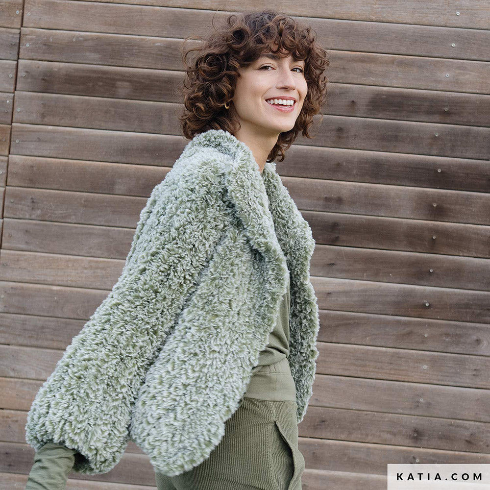 Patroon breien haken dames jas herfst winter katia — gemaakt met Katia Country Knits