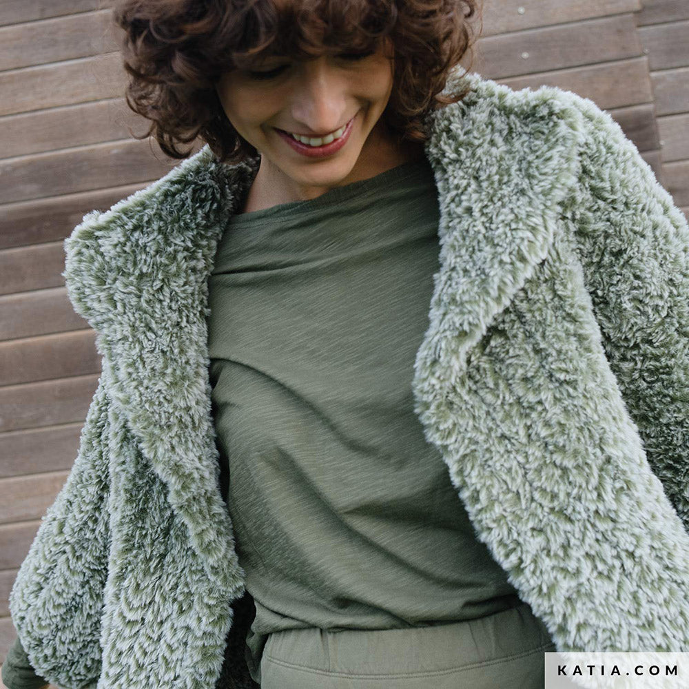 Patroon breien haken dames jas herfst winter katia — gemaakt met Katia Country Knits (2)