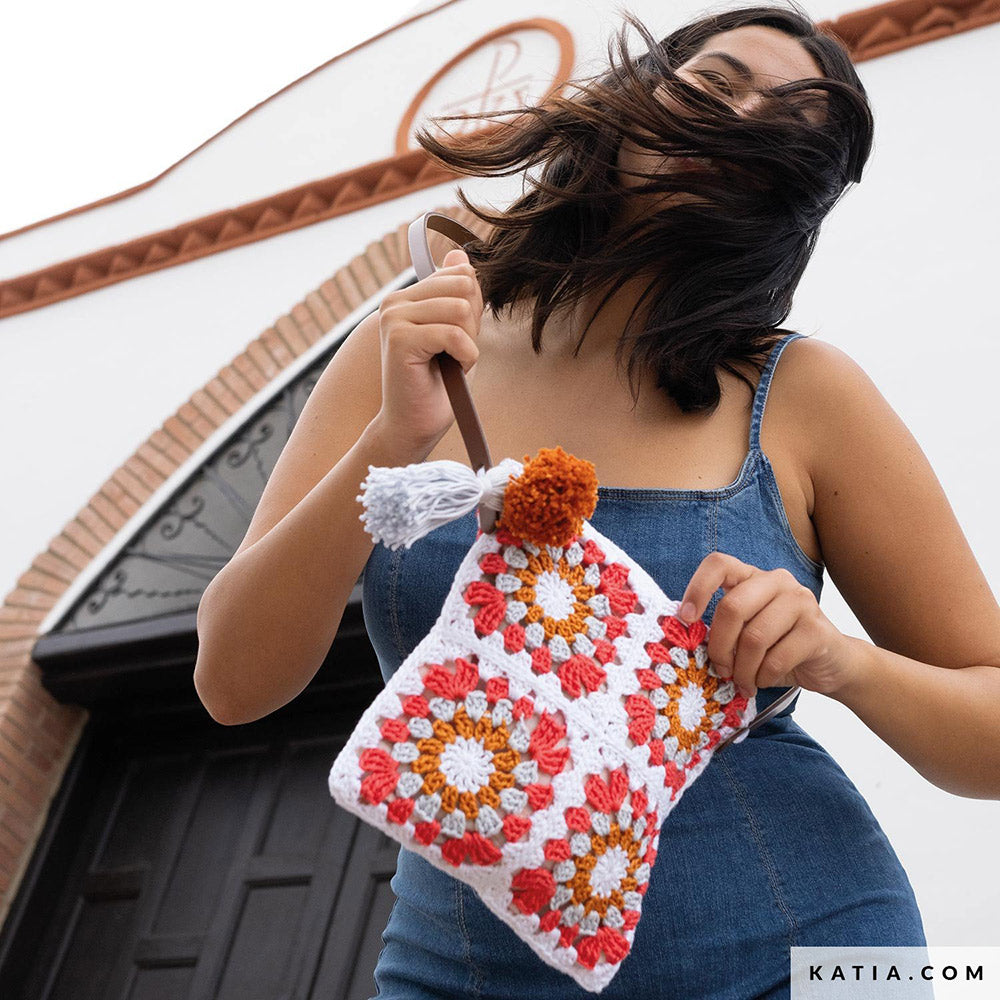 Patroon breien haken dames tas lente zomer katia — gemaakt met Katia Easy Crochet Capri