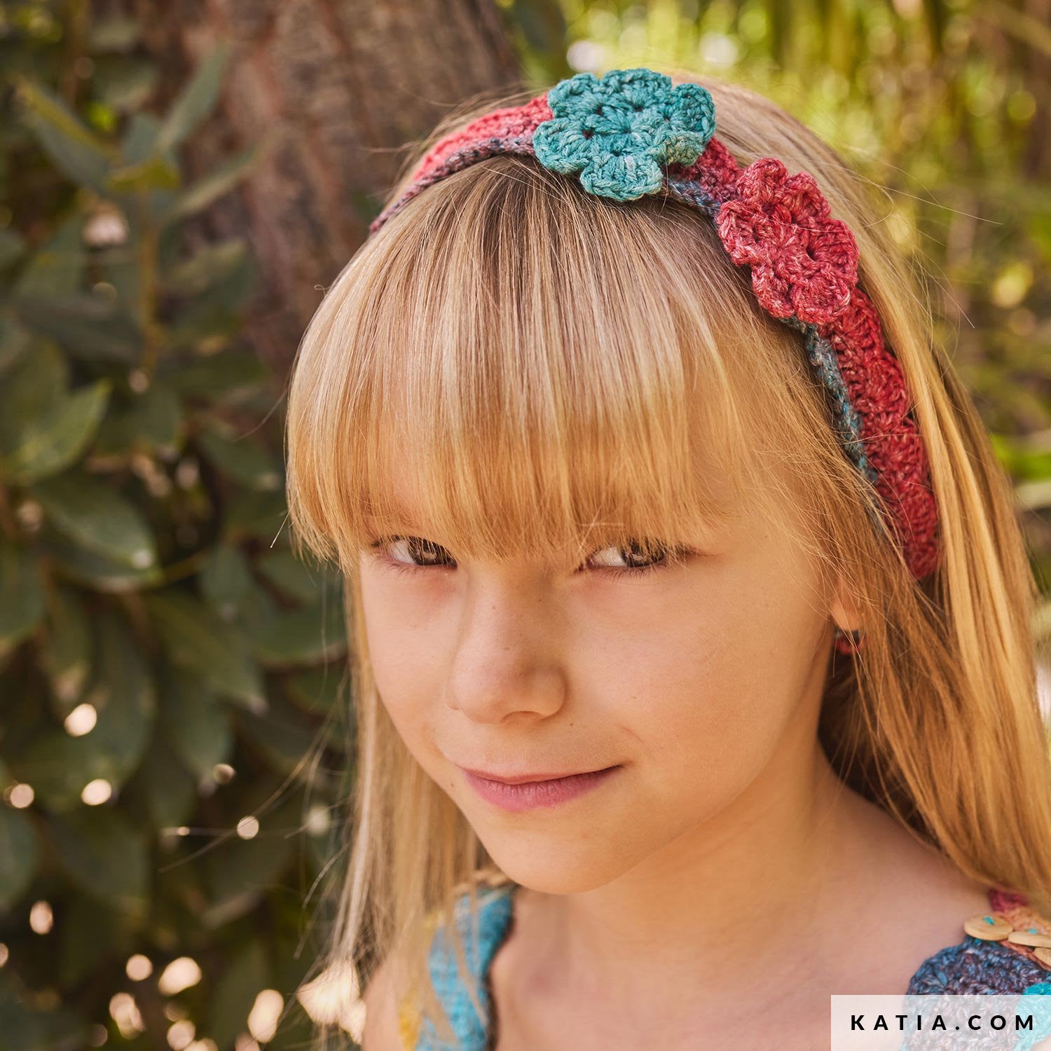Patroon breien haken kinderen slabbetje lente zomer katia — gemaakt met Katia Fair Cotton Stretch (3)