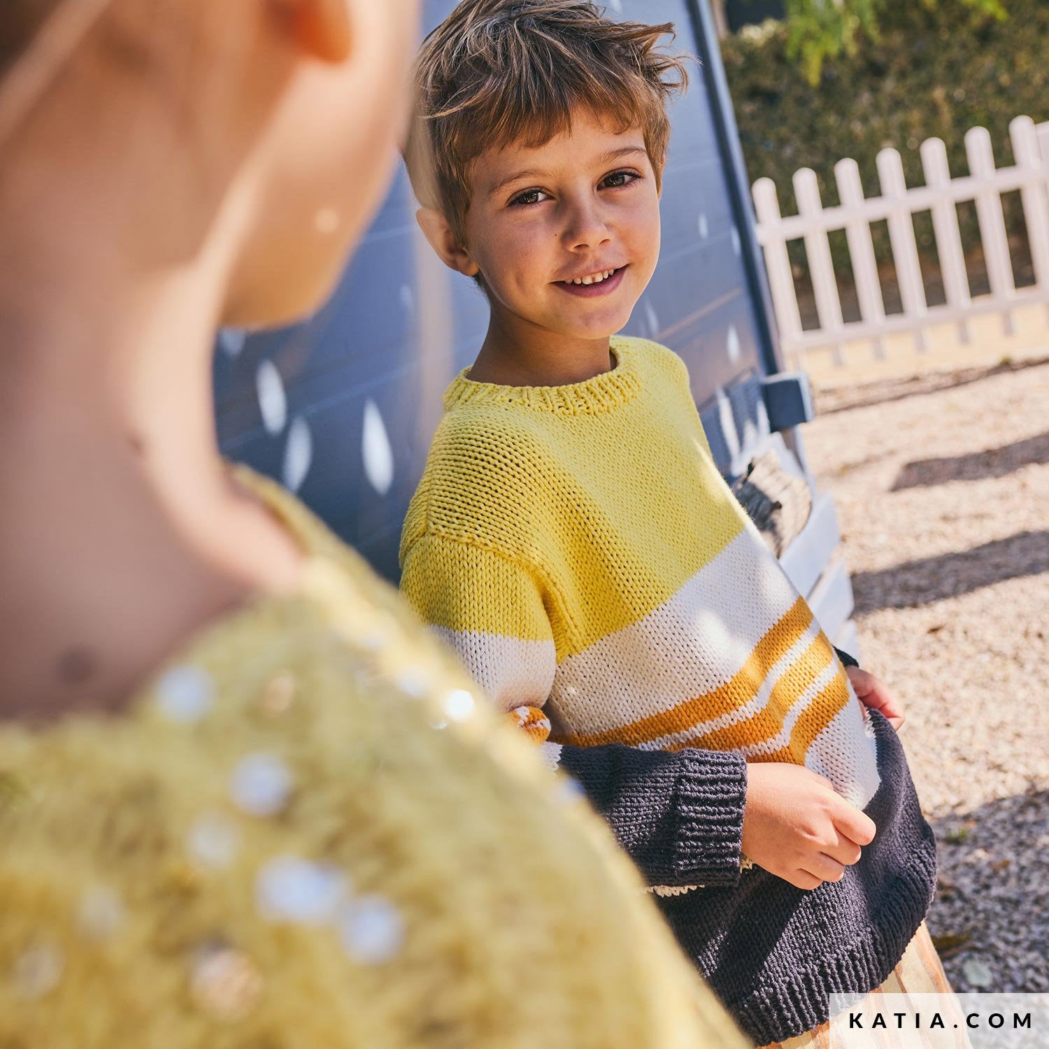 Patroon breien haken kinderen trui lente zomer katia — gemaakt met Katia Kinderen Magazine No. (17)