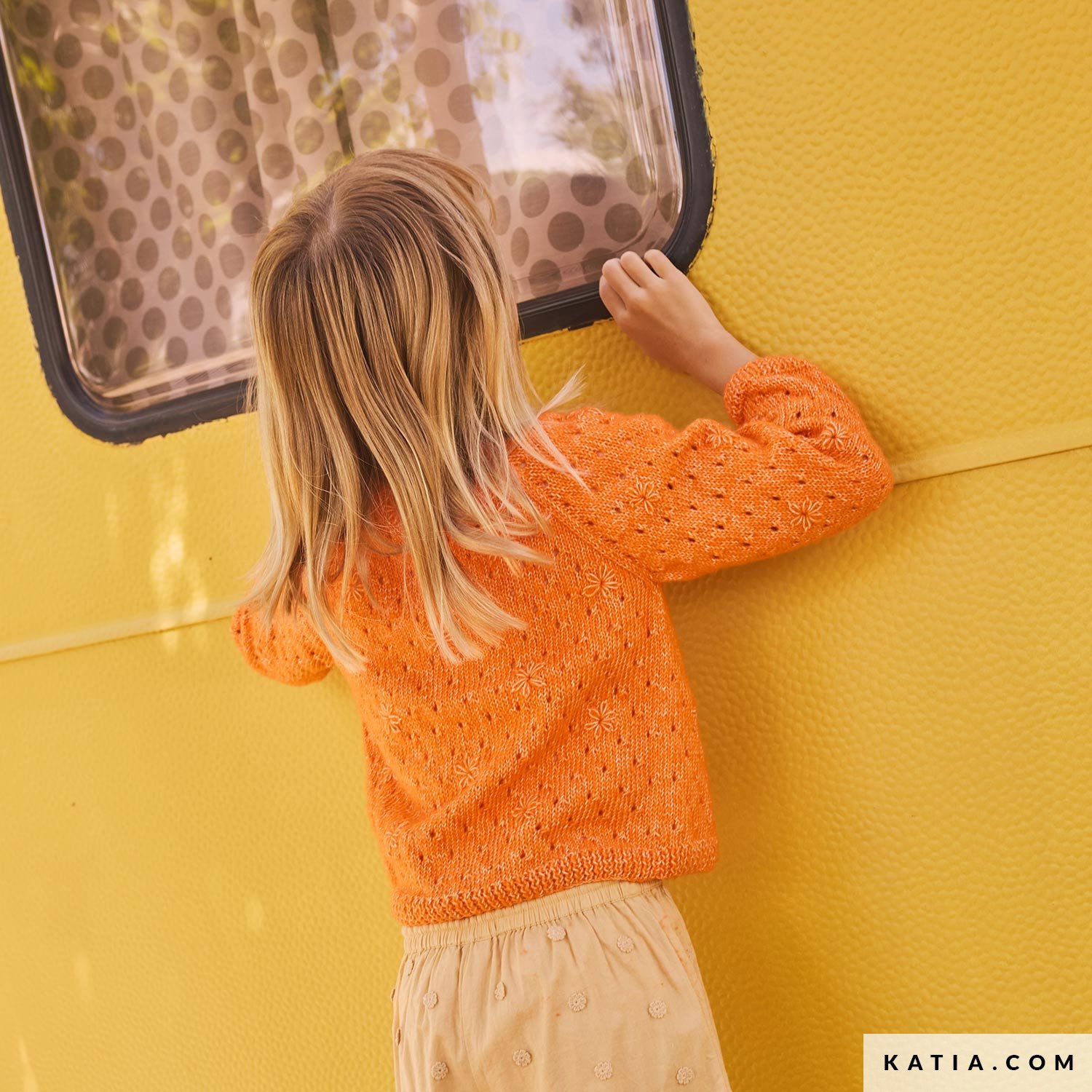 Patroon breien haken kinderen jas lente zomer katia — gemaakt met Katia Kinderen Magazine No. (2)