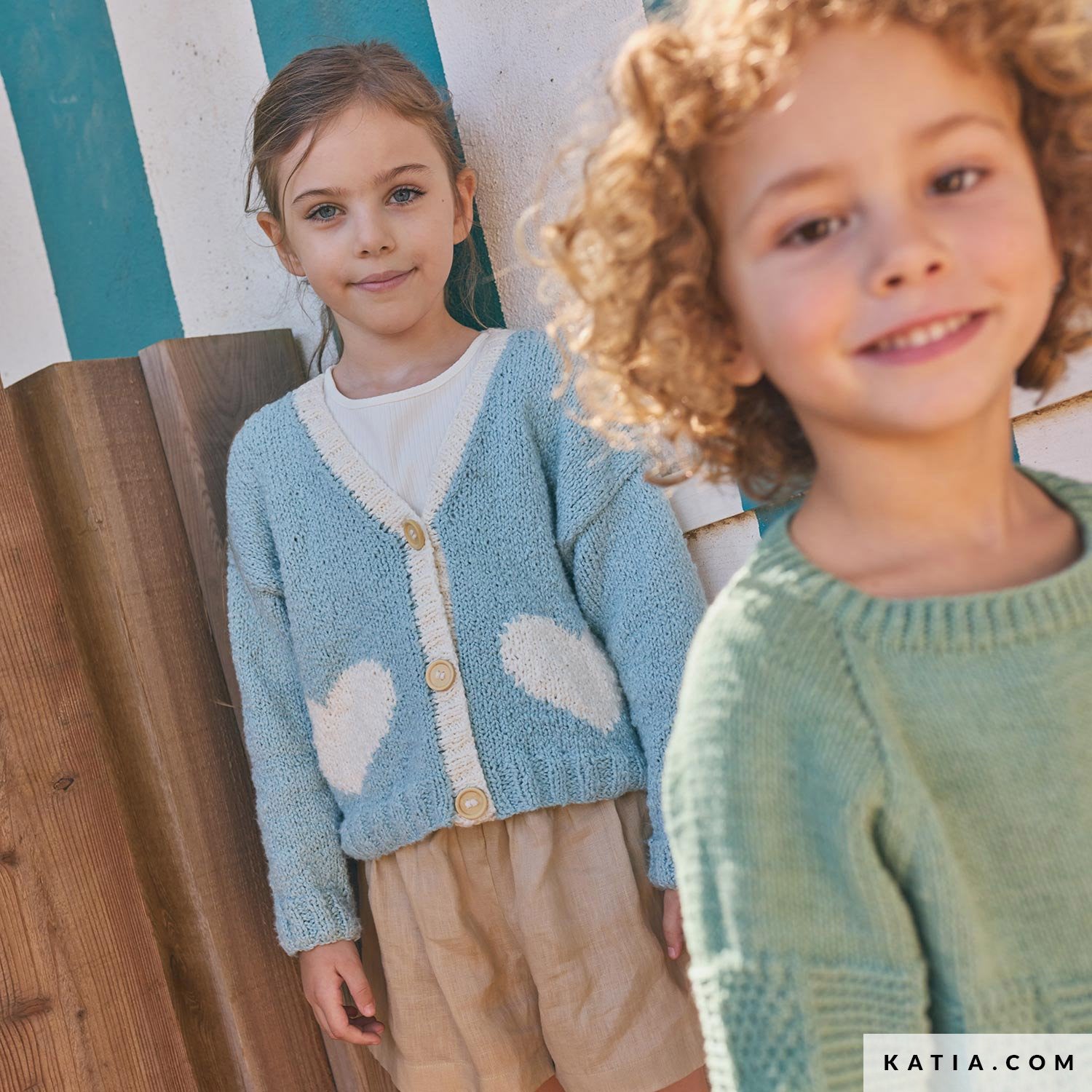 Patroon breien haken kinderen jas lente zomer katia — gemaakt met Katia Kinderen Magazine No. (33)