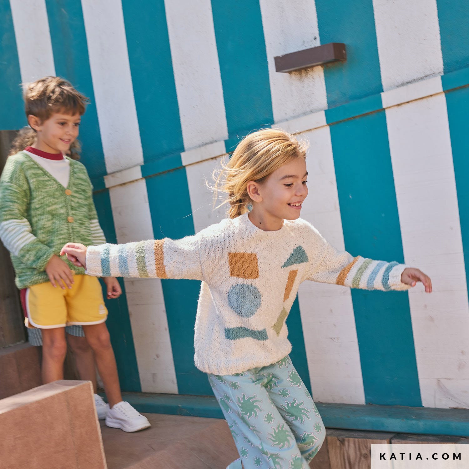 Patroon breien haken kinderen trui lente zomer katia — gemaakt met Katia Kinderen Magazine No. (40)