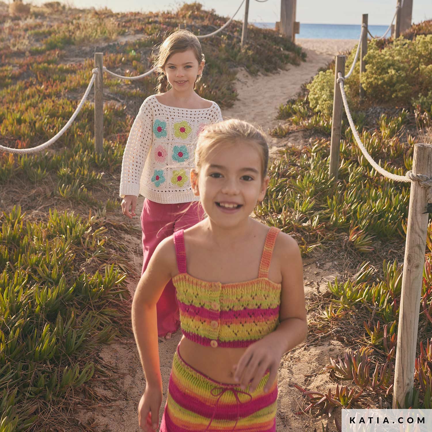 Patroon breien haken kinderen topje lente zomer katia — gemaakt met Katia Menfis Color (8)