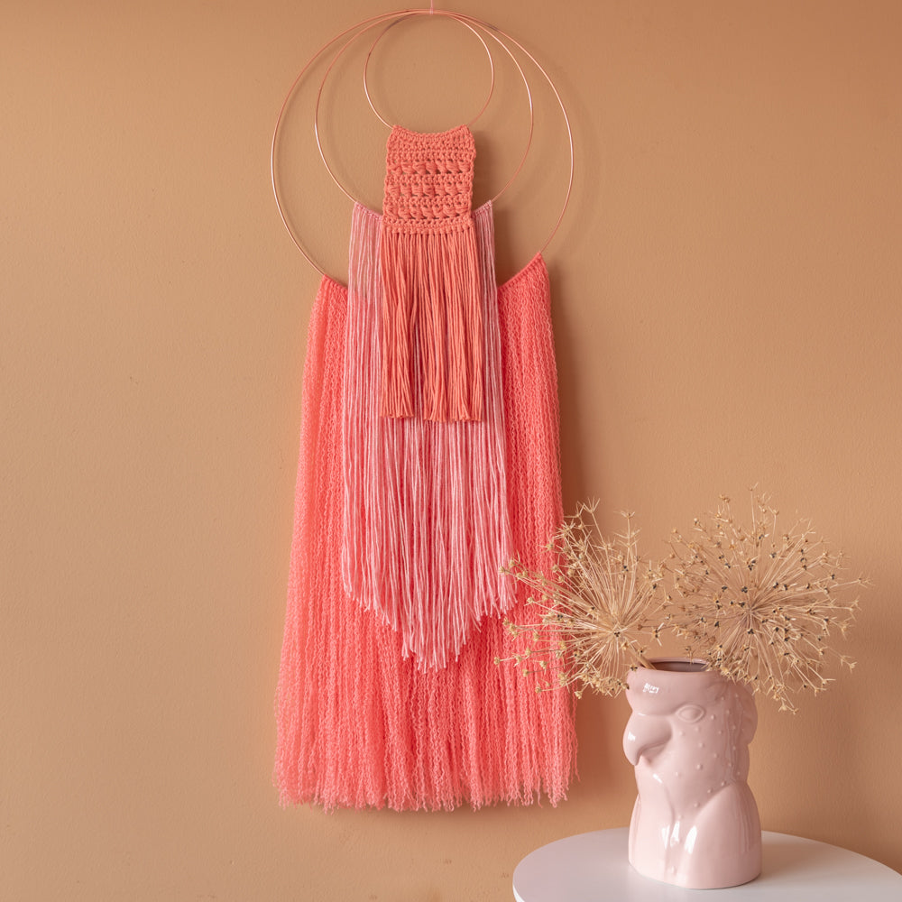 Three is charm wall hanging — gemaakt met Macramé Patroon Yarn and Colors Three is a Charm Wall Hanging 2.0