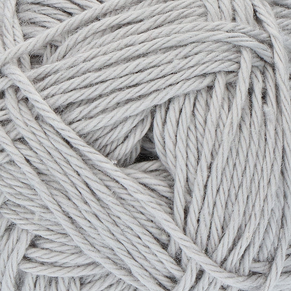 Yarn and Colors Favorite 095 Soft Grey (2)