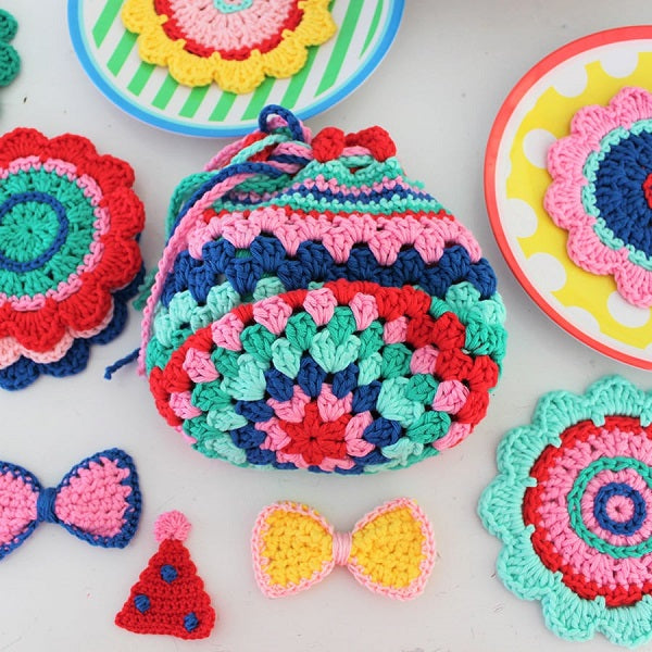 Party kit — gemaakt met Yarn and Colors Party Kit Booklet (2)