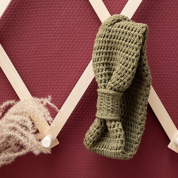 Soft serene hoofdband — gemaakt met Yarn and Colors Serene